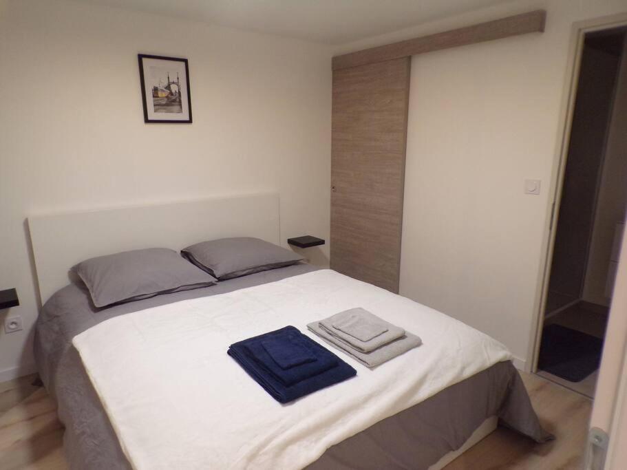 2/4 Pers, 44m2, Hypercentre. Apartment Lons-le-Saunier